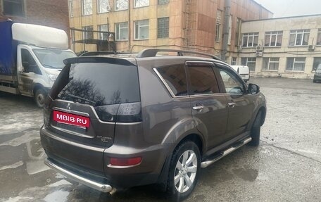 Mitsubishi Outlander III рестайлинг 3, 2012 год, 1 590 000 рублей, 5 фотография