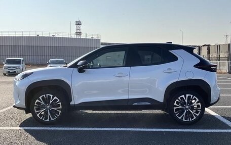 Toyota Yaris Cross, 2020 год, 1 600 001 рублей, 6 фотография