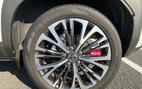 Toyota Yaris Cross, 2020 год, 1 600 001 рублей, 10 фотография