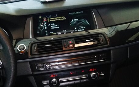 BMW 5 серия, 2014 год, 2 900 000 рублей, 6 фотография