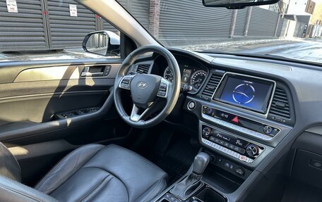 Hyundai Sonata VII, 2018 год, 2 325 000 рублей, 19 фотография