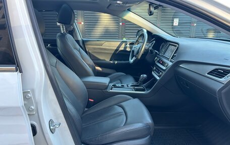 Hyundai Sonata VII, 2018 год, 2 325 000 рублей, 18 фотография