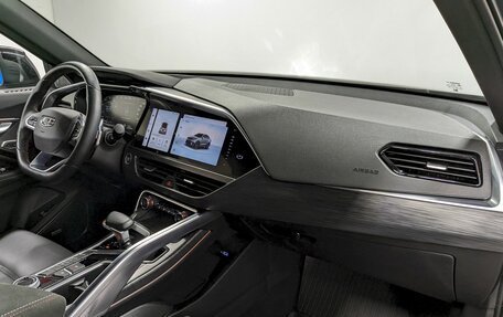 Geely Tugella FY11, 2023 год, 2 990 000 рублей, 20 фотография