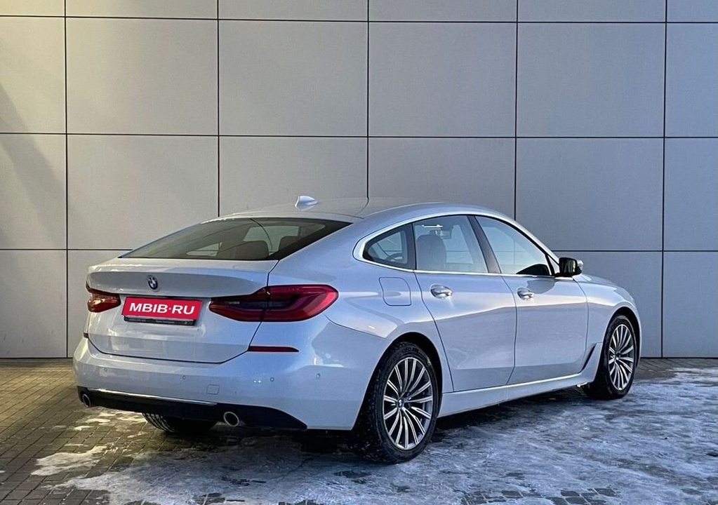 BMW 6 серия GT, 2018 год, 3 499 000 рублей, 6 фотография