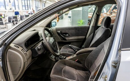 Renault Laguna II, 2002 год, 325 000 рублей, 7 фотография