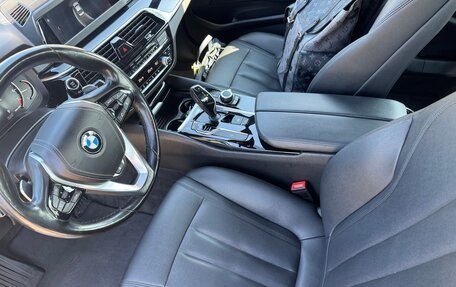 BMW 5 серия, 2018 год, 2 700 000 рублей, 11 фотография