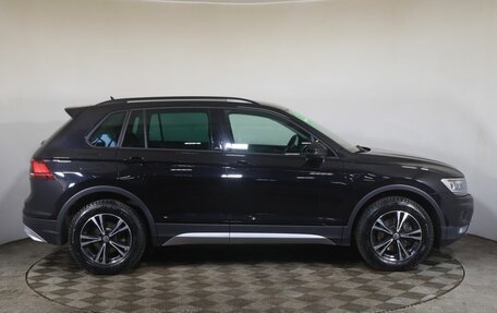Volkswagen Tiguan II, 2019 год, 2 459 000 рублей, 4 фотография