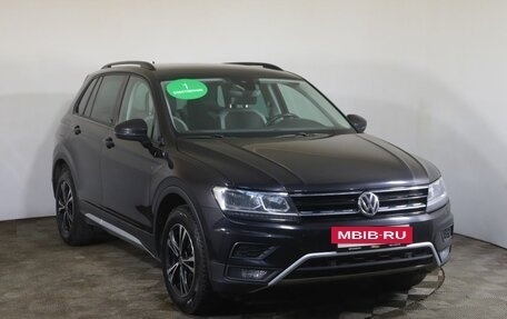 Volkswagen Tiguan II, 2019 год, 2 459 000 рублей, 3 фотография