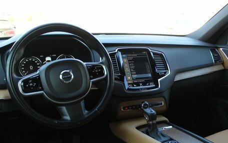 Volvo XC90 II рестайлинг, 2017 год, 3 250 000 рублей, 8 фотография