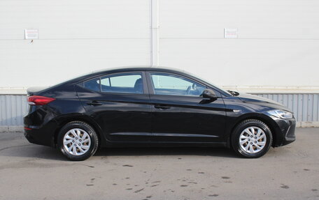 Hyundai Elantra VI рестайлинг, 2016 год, 1 150 000 рублей, 7 фотография