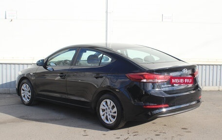 Hyundai Elantra VI рестайлинг, 2016 год, 1 150 000 рублей, 5 фотография