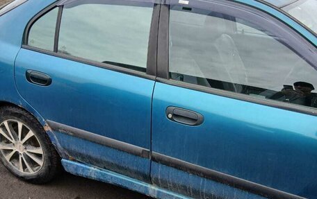 Mitsubishi Carisma I, 2002 год, 180 000 рублей, 6 фотография