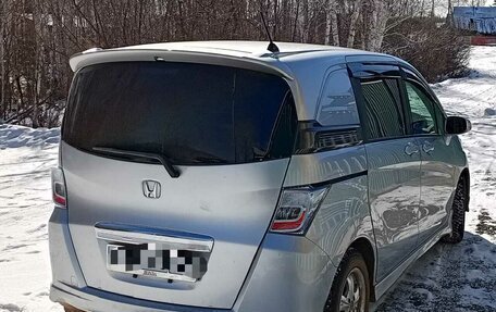 Honda Freed I, 2012 год, 1 200 000 рублей, 4 фотография
