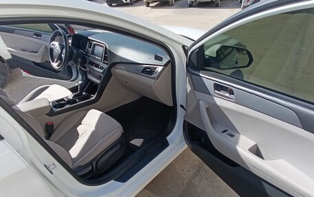 Hyundai Sonata VII, 2018 год, 1 770 000 рублей, 14 фотография