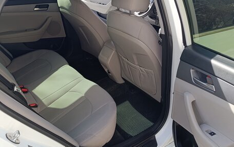 Hyundai Sonata VII, 2018 год, 1 770 000 рублей, 17 фотография