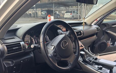 Lexus IS III, 2013 год, 2 300 000 рублей, 8 фотография