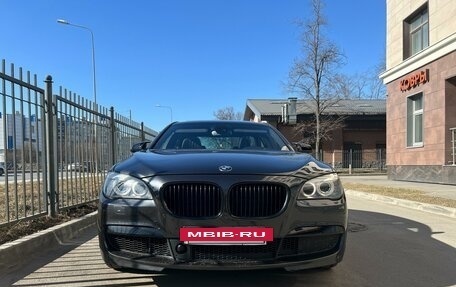 BMW 7 серия, 2009 год, 1 790 000 рублей, 16 фотография