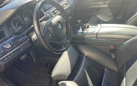BMW 7 серия, 2009 год, 1 790 000 рублей, 24 фотография