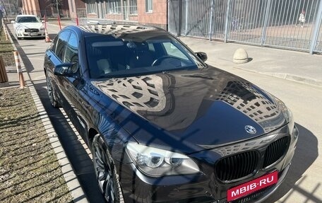 BMW 7 серия, 2009 год, 1 790 000 рублей, 27 фотография