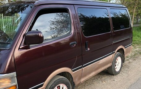 Toyota HiAce H100, 1992 год, 550 000 рублей, 4 фотография