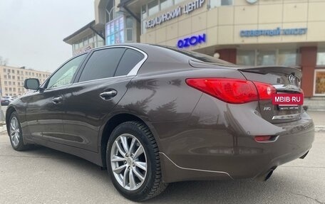 Infiniti Q50 I рестайлинг, 2017 год, 1 750 000 рублей, 13 фотография