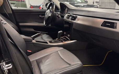 BMW 3 серия, 2007 год, 900 000 рублей, 6 фотография