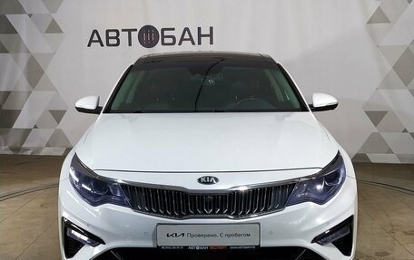 KIA K5 II, 2018 год, 1 984 000 рублей, 2 фотография