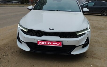 KIA K5, 2021 год, 2 500 000 рублей, 1 фотография