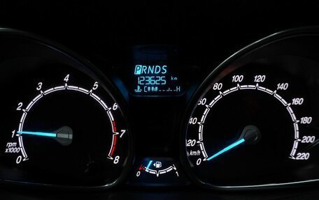Ford Fiesta, 2017 год, 900 000 рублей, 19 фотография