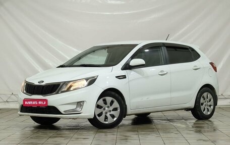 KIA Rio III рестайлинг, 2013 год, 599 000 рублей, 1 фотография