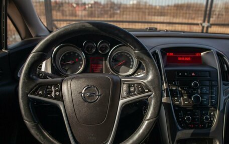 Opel Astra J, 2013 год, 915 000 рублей, 22 фотография