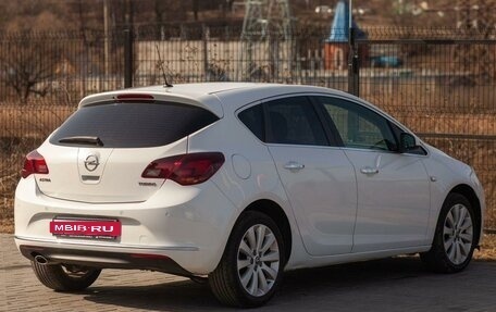 Opel Astra J, 2013 год, 915 000 рублей, 10 фотография