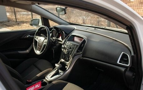 Opel Astra J, 2013 год, 915 000 рублей, 20 фотография