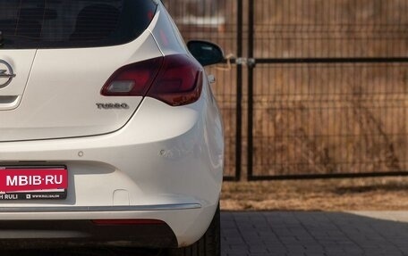 Opel Astra J, 2013 год, 915 000 рублей, 12 фотография
