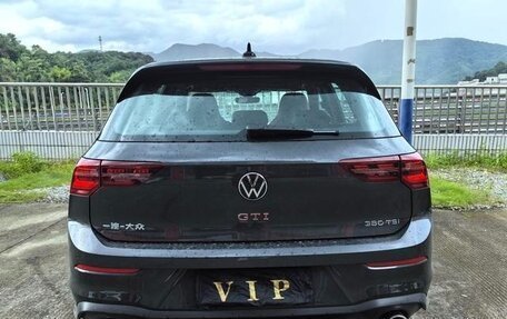 Volkswagen Golf GTI, 2022 год, 2 444 555 рублей, 17 фотография