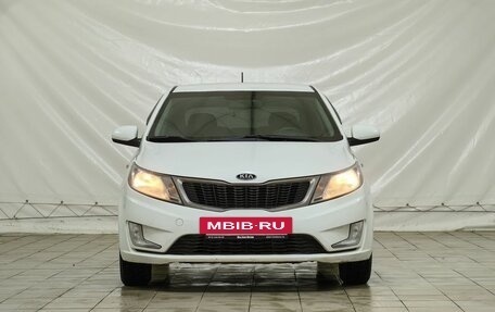KIA Rio III рестайлинг, 2013 год, 599 000 рублей, 2 фотография