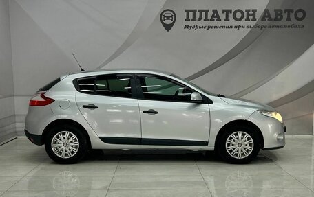 Renault Megane III, 2011 год, 648 000 рублей, 7 фотография