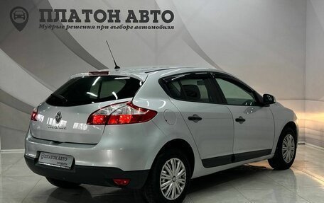 Renault Megane III, 2011 год, 648 000 рублей, 8 фотография