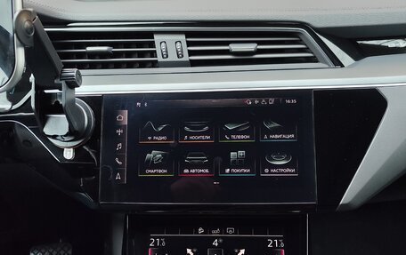 Audi e-tron I, 2020 год, 4 600 000 рублей, 10 фотография