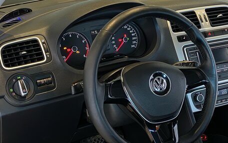 Volkswagen Polo VI (EU Market), 2016 год, 1 100 000 рублей, 17 фотография
