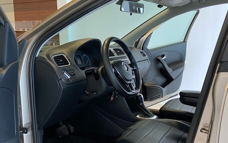 Volkswagen Polo VI (EU Market), 2016 год, 1 100 000 рублей, 16 фотография
