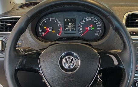 Volkswagen Polo VI (EU Market), 2016 год, 1 100 000 рублей, 19 фотография