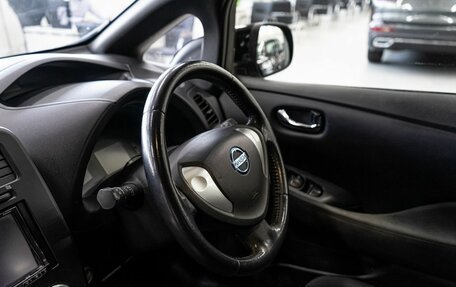 Nissan Leaf I, 2013 год, 750 000 рублей, 9 фотография