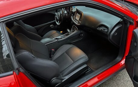 Dodge Challenger III рестайлинг 2, 2021 год, 4 799 999 рублей, 7 фотография