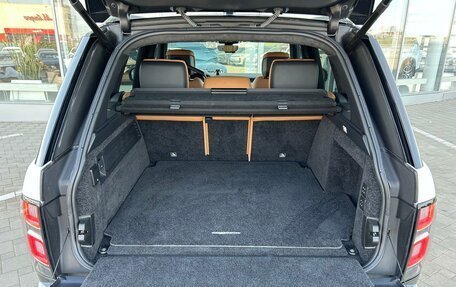 Land Rover Range Rover IV рестайлинг, 2018 год, 9 699 000 рублей, 7 фотография