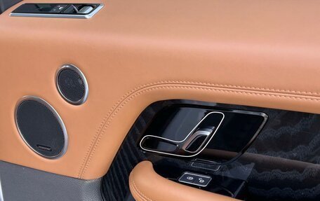 Land Rover Range Rover IV рестайлинг, 2018 год, 9 699 000 рублей, 32 фотография