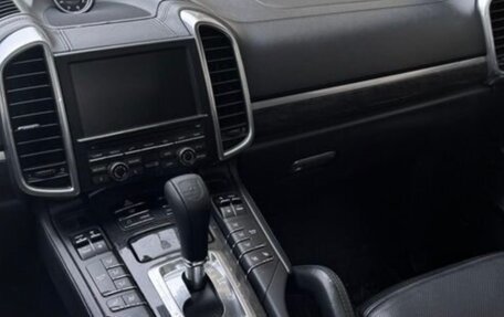 Porsche Cayenne III, 2012 год, 2 250 000 рублей, 14 фотография