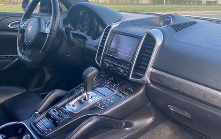 Porsche Cayenne III, 2012 год, 2 250 000 рублей, 17 фотография