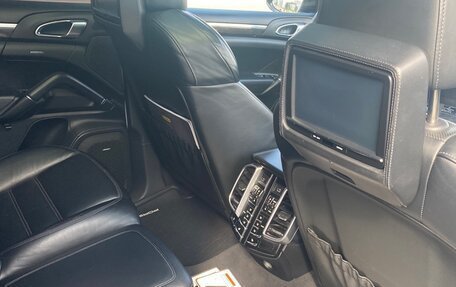 Porsche Cayenne III, 2012 год, 2 250 000 рублей, 26 фотография