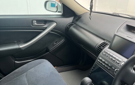 Nissan Skyline, 2003 год, 965 000 рублей, 19 фотография